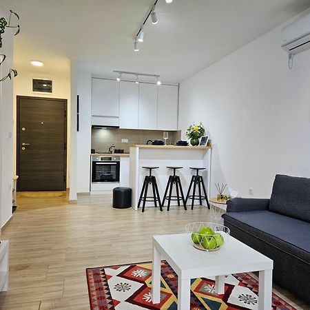 Roman Apartman 斯雷姆斯卡米特罗维察 外观 照片